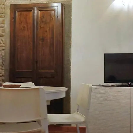 Apartment Borgo Allegri Florence